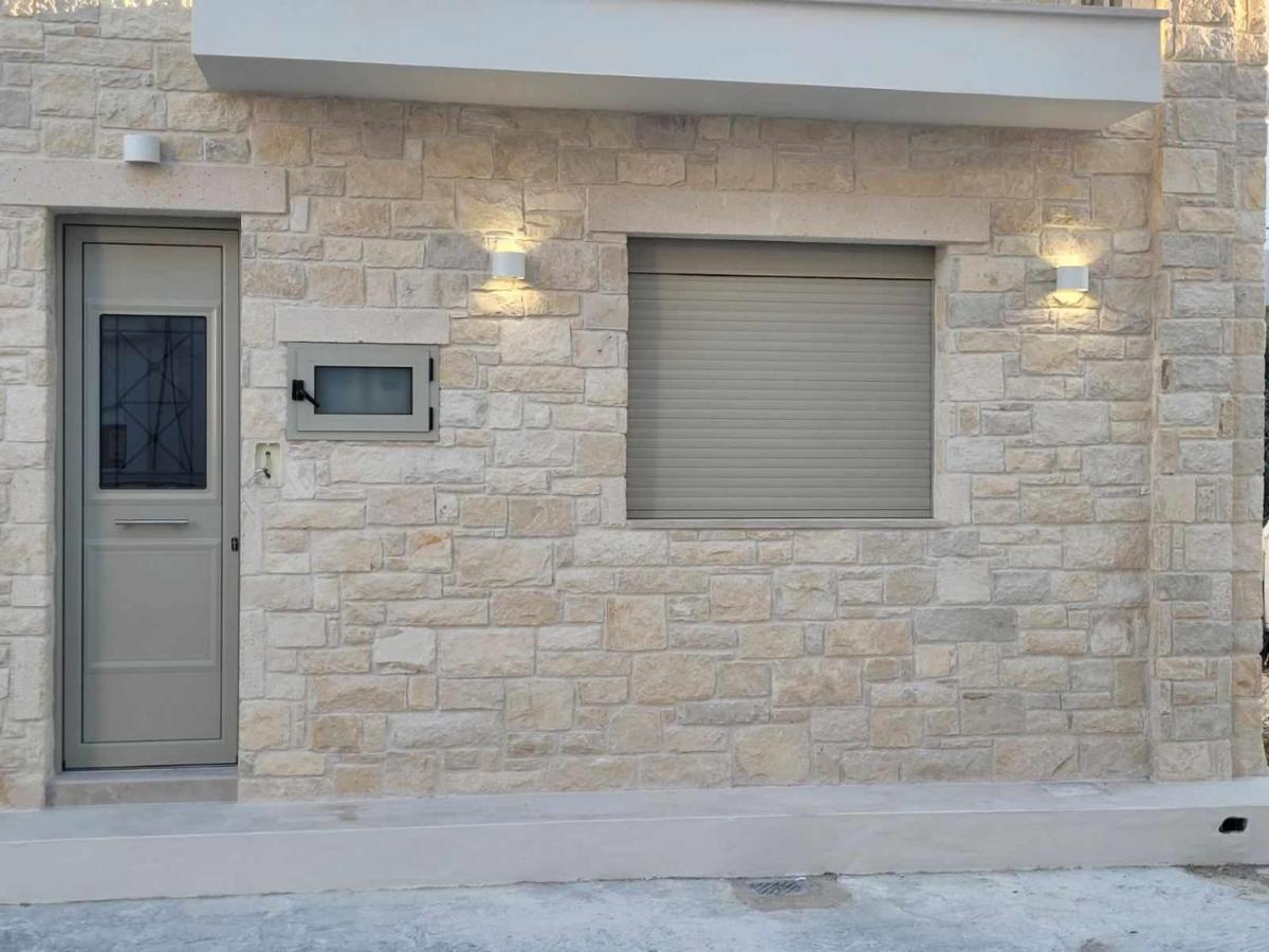 Armonia Small Luxury Apartments Ierapetra  Bagian luar foto