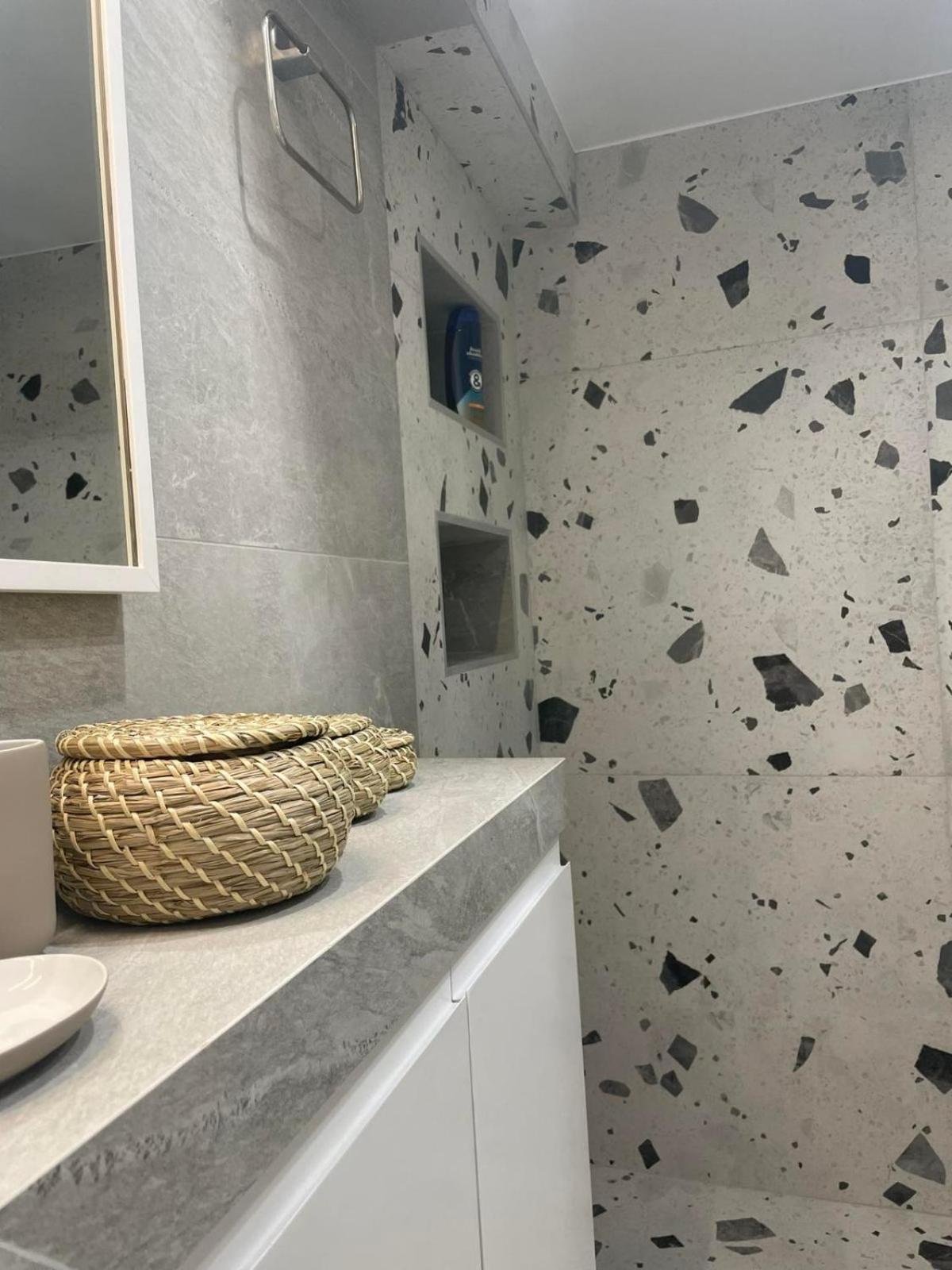 Armonia Small Luxury Apartments Ierapetra  Ruang foto