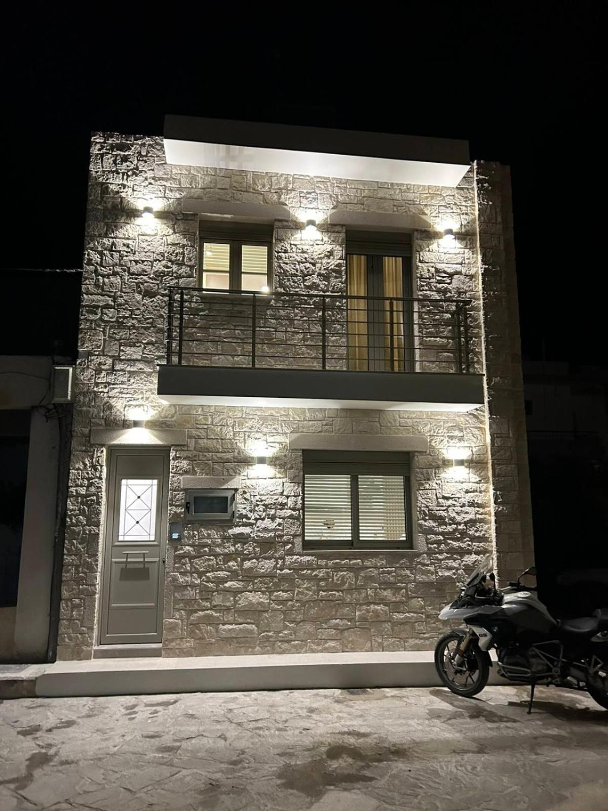 Armonia Small Luxury Apartments Ierapetra  Ruang foto