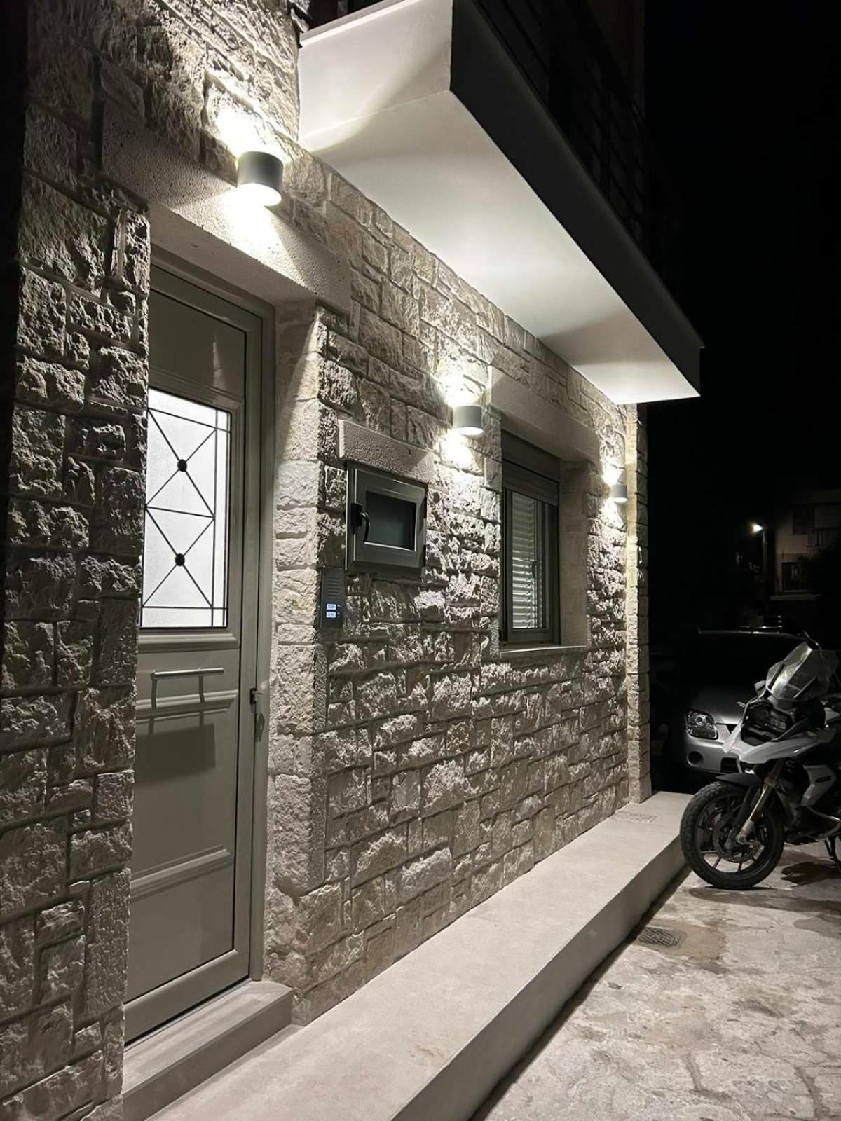 Armonia Small Luxury Apartments Ierapetra  Ruang foto