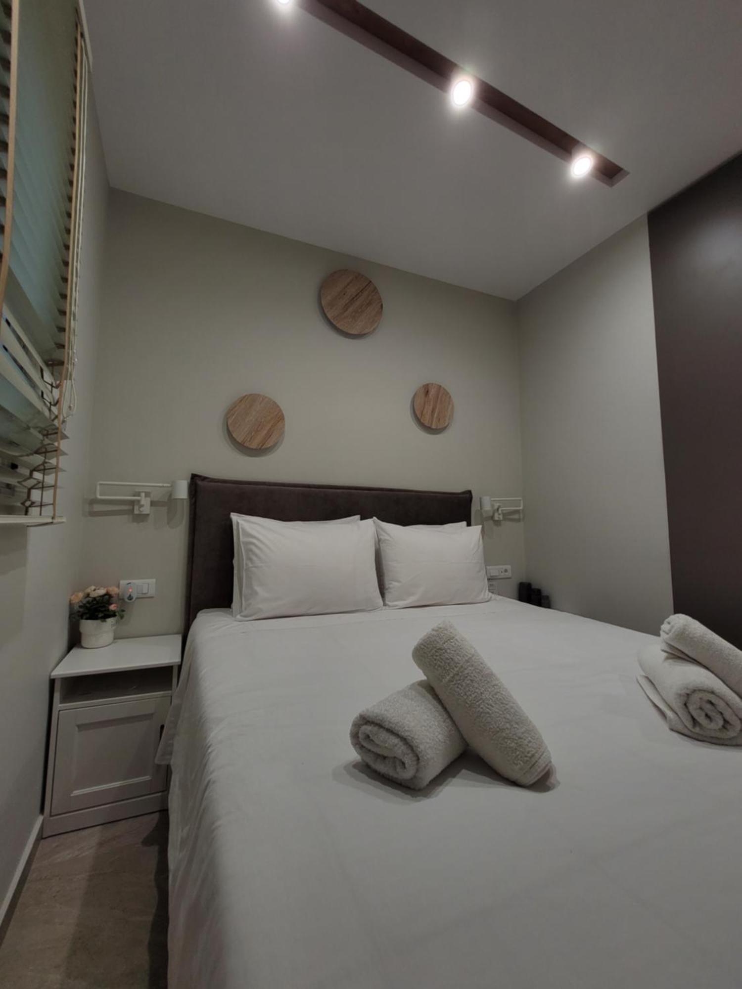 Armonia Small Luxury Apartments Ierapetra  Bagian luar foto